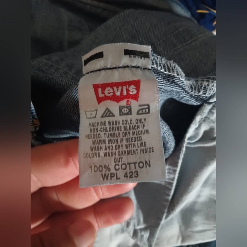 Levi's Classic Straight Blue Jeans - Picture 6 of 10